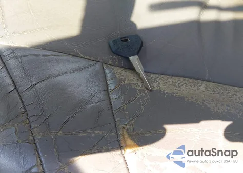 2002 Jeep Grand Cherokee Sport z USA, uszkodzony, nr VIN 1J4GW38S72C276689